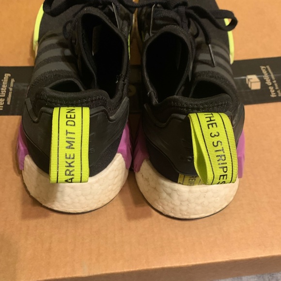 Adidas - Picture 3 of 3